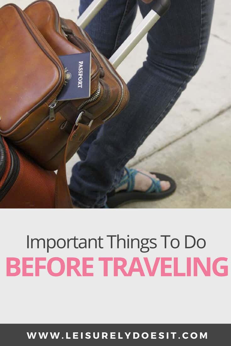 Need to know what things to do before you travel other than packing? Here are some travel preparation ideas as well as a free printable packing list so you have everything you need in your bags for all your trip. #travel traveltips #vacation #holiday #organization