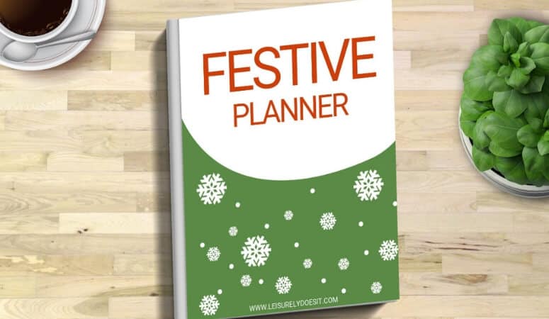 How To Make A Festive Planner with Free Christmas Planner Printables