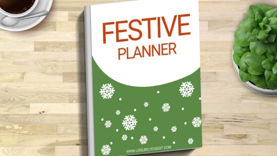 Download these free Christmas planner printables and make your own festive planner.