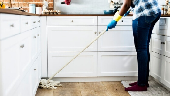 A daily routine helps prevent a messy house.