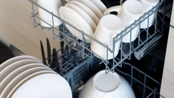 Use the dishwasher to clean dinnerware.